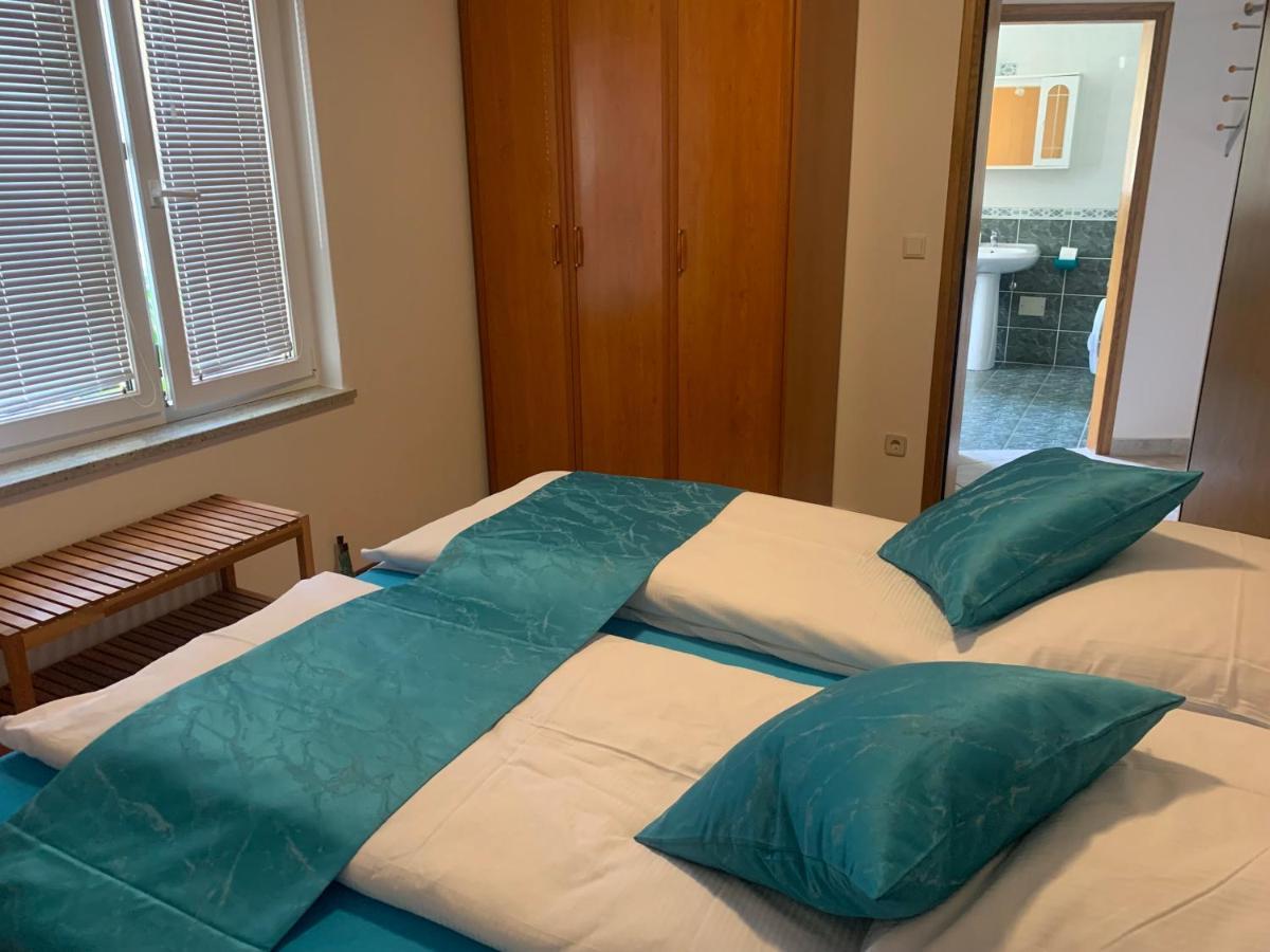 Apartmani Auer Pjescana Uvala Zewnętrze zdjęcie